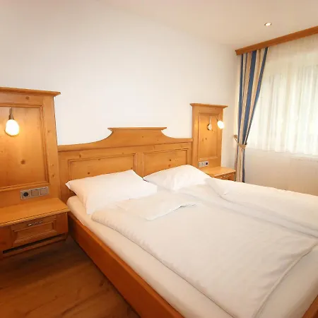 Birkenwald.8 Apartment *
